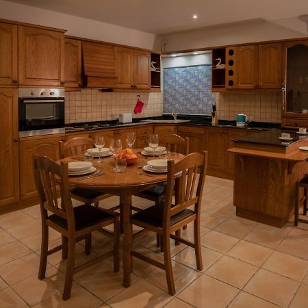 Spacious 3 Bedroom Apartment In Marsascala Marsaskala Kültér fotó