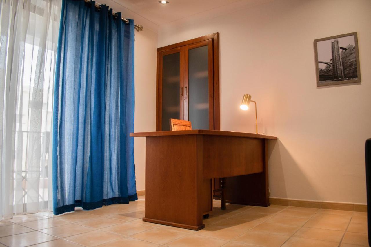 Spacious 3 Bedroom Apartment In Marsascala Marsaskala Kültér fotó